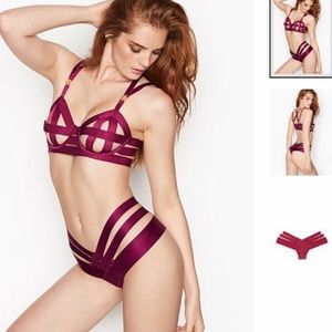 NWOT Victoria’s Secret Very Sexy Bra+Panty